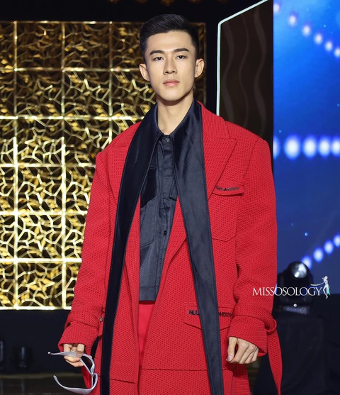 Đoàn Công Vinh dừng chân ở top 10 Man of The World - Ảnh: Missosology Đoàn Công Vinh chỉ vào top 10, Man of the World - Nam vương thế giới gọi tên Venezuela- Ảnh 2.