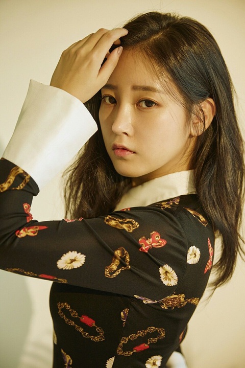 Soyeon là giọng hát chính của T-ara, nhiều fan hâm mộ đùa rằng nếu tắt tiếng của nữ idol nhạc của nhóm sẽ thành không lời - Ảnh: Naver Soyeon của T-ara, Daesung của Big Bang: Những ngoại lệ của K-pop?- Ảnh 3.
