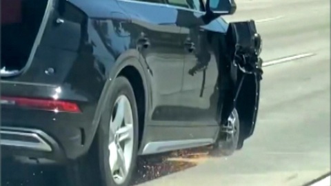 Tài xế gây cháy rừng nghiêm trọng vì không còn lốp vẫn cố lái thêm 6,5km- Ảnh 1. Tài xế gây cháy rừng nghiêm trọng vì không còn lốp vẫn cố lái thêm 6,5km- Ảnh 1.