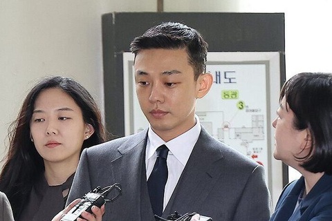 Yoo Ah In tiếp tục vướng phải các cáo buộc pháp luật - Ảnh: Yonhap Bị tố cáo tấn công tình dục đồng giới, phía Yoo Ah In nói cáo buộc vô căn cớ- Ảnh 1.