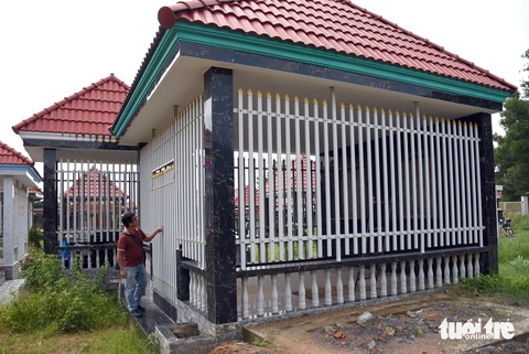 Toàn cảnh khu đất ở Biên Hòa, Đồng Nai bị 'xà xẻo', bán huyệt mộ thu tiền tỉ- Ảnh 3. Toàn cảnh khu đất ở Biên Hòa, Đồng Nai bị 'xà xẻo', bán huyệt mộ thu tiền tỉ- Ảnh 3.