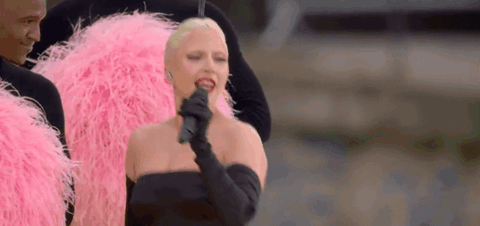 lady Lady Gaga, Celine Dion xuất hiện ấn tượng ở lễ khai mạc Olympic Paris 2024- Ảnh 2.
