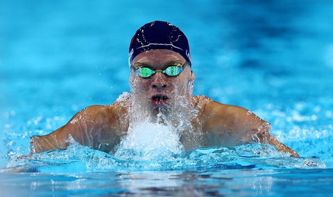 Kình ngư phá kỷ lục của Michael Phelps tại Olympic 2024 là ai?- Ảnh 2. Leon Marchand (Pháp) phá kỷ lục tồn tại 16 năm của huyền thoại Michael Phelps (Mỹ) - Ảnh: REUTERS