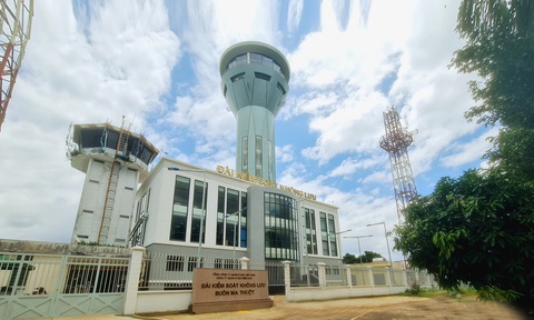 Đưa vào khai thác đài kiểm soát không lưu mới của sân bay Buôn Ma Thuột- Ảnh 1. Đài kiểm soát không lưu mới của sân bay Buôn Ma Thuột có tổng mức đầu tư hơn 74 tỉ đồng - Ảnh: VATM
