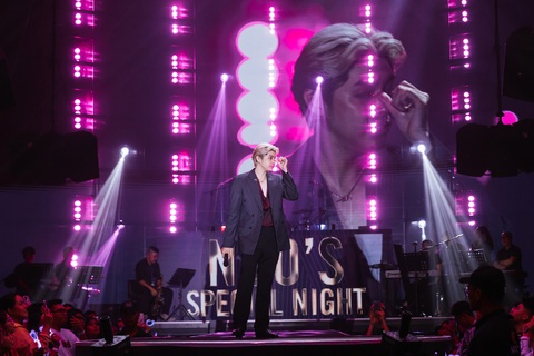 Noo Phước Thịnh mở màn 'đỉnh nóc, kịch trần' tại Noo’s special night- Ảnh 2. Noo Phước Thịnh mở màn 'đỉnh nóc, kịch trần' tại Noo’s special night- Ảnh 2.
