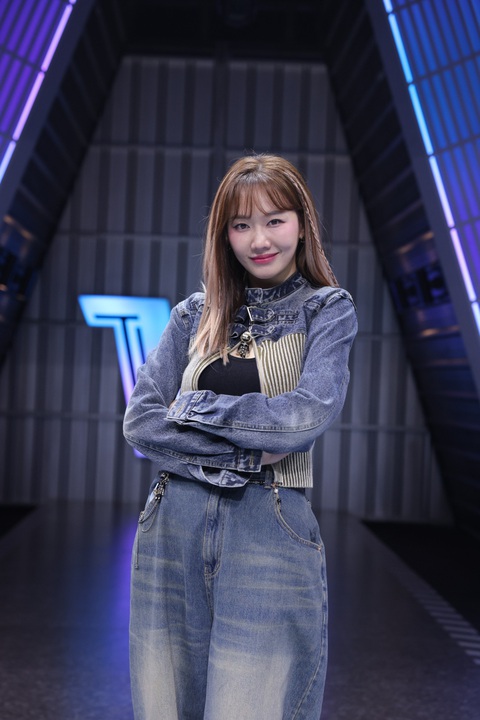 Hari Won trổ tài nhảy solo cực cháy ở show vũ đạo- Ảnh 1. Hari Won trổ tài nhảy solo cực cháy ở show vũ đạo- Ảnh 1.