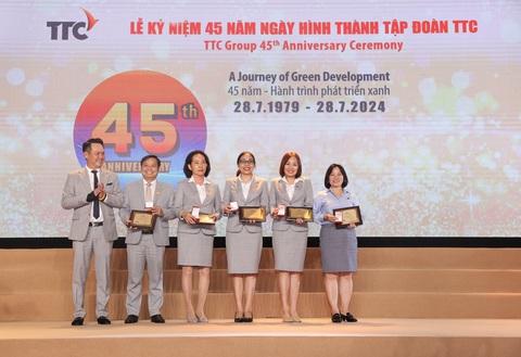 Tập đoàn TTC: 45 năm ‘Hành trình phát triển xanh’- Ảnh 4. Tập đoàn TTC: 45 năm ‘Hành trình phát triển xanh’- Ảnh 4.
