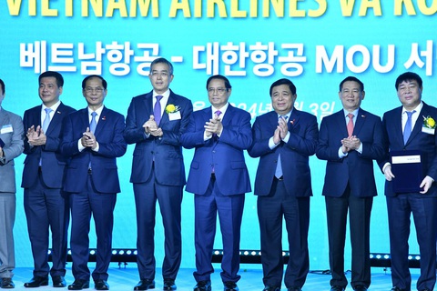 Hiện nay, Vietnam Airlines đang khai thác 6 đường bay thẳng từ Việt Nam đến Hàn Quốc - Ảnh: VNA Hiện nay Vietnam Airlines đang khai thác 6 đường bay thẳng từ Việt Nam đến Hàn Quốc - Ảnh: VNA