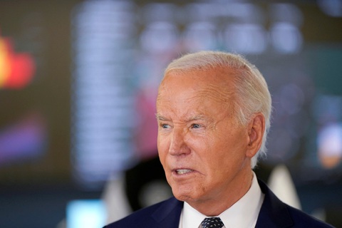Ông Biden xuất hiện giữa tin Đảng Dân chủ muốn bầu cử nội bộ- Ảnh 1. Tổng thống Mỹ Joe Biden - Ảnh: REUTERS