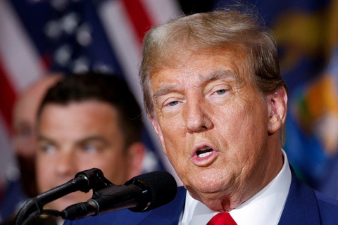 Nga bác tin ông Putin và ông Trump bí mật đàm phán về 'lãnh thổ Ukraine'- Ảnh 1. Cựu tổng thống Mỹ Donald Trump, ứng viên tranh cử tổng thống bên Đảng Cộng hòa - Ảnh: REUTERS