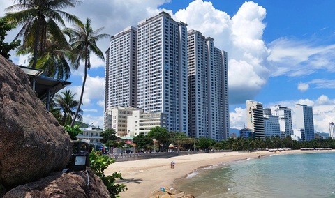 Khu khách sạn và căn hộ cao cấp Oceanus (phường Vĩnh Phước, TP Nha Trang, tỉnh Khánh Hòa) - Ảnh: PHAN SÔNG NGÂN Khu khách sạn và căn hộ cao cấp Oceanus (phường Vĩnh Phước, TP Nha Trang), một trong ba công trình của Tập đoàn Mường Thanh được kiểm tra theo kế hoạch của UBND tỉnh Khánh Hòa - Ảnh: PHAN SÔNG NGÂN