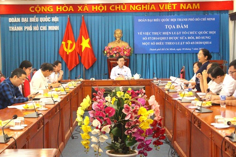 Nghiên cứu sửa tiêu chuẩn đại biểu Quốc hội, cần thiết có cơ chế giám sát của nhân dân- Ảnh 2. Toàn cảnh buổi tọa đàm - Ảnh: T.L.