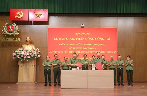 Trung tướng Phạm Thế Tùng làm thủ trưởng Cơ quan an ninh điều tra Bộ Công an- Ảnh 1. Trung tướng Phạm Thế Tùng làm thủ trưởng Cơ quan an ninh điều tra Bộ Công an- Ảnh 1.