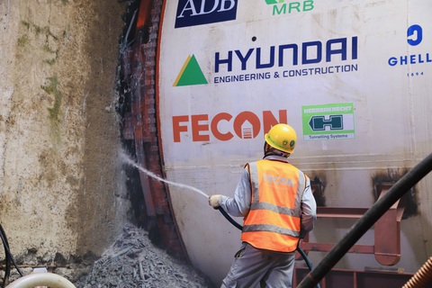 Bắt đầu khoan hầm đoạn đi ngầm của metro Nhổn - ga Hà Nội- Ảnh 1. Bắt đầu khoan hầm đoạn đi ngầm của metro Nhổn - ga Hà Nội- Ảnh 1.