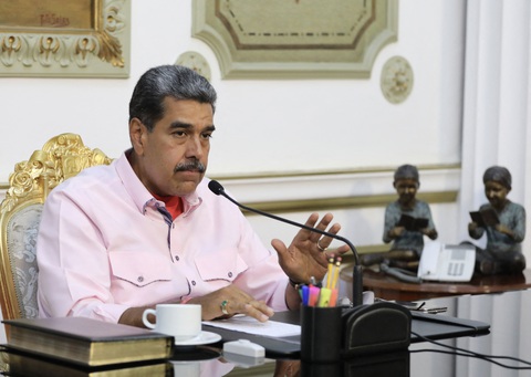 Ông Maduro có bài phát biểu ngày 29-7, sau khi tái đắc cử tổng thống Venezuela lần thứ ba - Ảnh: AFP Ông Maduro ở thế 'tứ bề thọ địch' sau khi tái đắc cử tổng thống Venezuela- Ảnh 3.