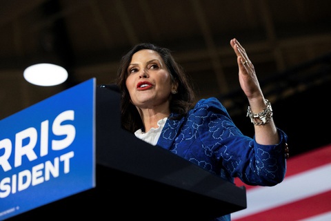 Hai ứng viên làm phó tướng cho bà Kamala Harris rút lui- Ảnh 1. Hai ứng viên làm phó tướng cho bà Kamala Harris rút lui- Ảnh 1.