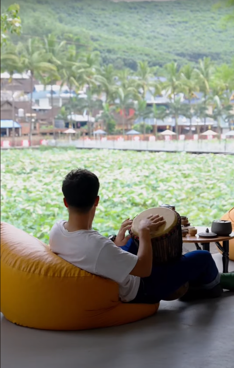 Thanh niên vào 'viện dưỡng lão' để... chữa lành- Ảnh 4. Họ muốn tận hưởng khoảng thời gian nghỉ ngơi...