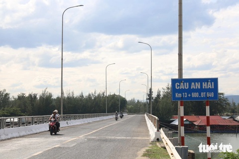 Tỉnh Phú Yên kiến nghị các cơ quan Trung ương cho chấm dứt dự án BOT cầu An Hải do dự án này gặp nhiều khó khăn khi nhà đầu tư không thể thực hiện thu phí để hoàn vốn - VĂN VINH Cầu An Hải - VĂN VINH