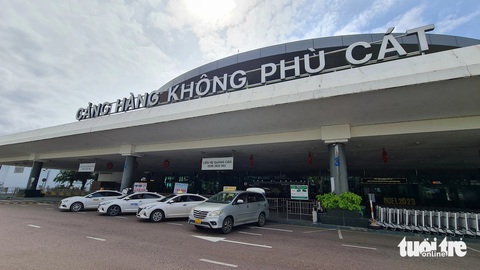 Sân bay Phù Cát ở huyện Phù Cát, tỉnh Bình Định - Ảnh: LÂM THIÊN Làm đường băng hơn 3.000 tỉ đồng sân bay Phù Cát: Nguồn vốn từ đâu?- Ảnh 1.