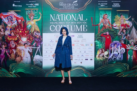 Dàn hoa, á hậu 'trẩy hội' thảm đỏ National Costume MGVN 2024- Ảnh 1. Đương kim hoa hậu Lê Hoàng Phương hóa thành nàng Tấm tại thảm đỏ hôm nay. Tại National Costume MGVN 2023, Hoàng Phương gây bão với màn trình diễn trang phục Tấm vô cùng ấn tượng.