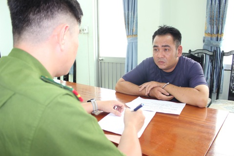 Bắt nhóm dàn cảnh trộm tài sản tại lễ tốt nghiệp của Trường đại học Sài Gòn- Ảnh 3. Bắt nhóm dàn cảnh trộm tài sản tại lễ tốt nghiệp của Trường đại học Sài Gòn- Ảnh 3.