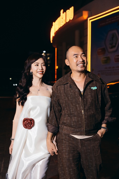 Bắt quả tang Tiến Luật hỏi mượn tiền Sơn Tùng M-TP, Thu Trang nói gì?- Ảnh 4. Thu Trang và Tiến Luật là cặp đôi nghệ sĩ được yêu mến theo thời gian