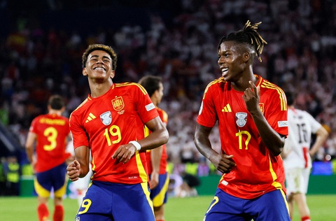 Máy tính soi tỉ số Euro 2024: Tây Ban Nha sẽ loại Đức- Ảnh 2. Tuyển Tây Ban Nha được dự đoán sẽ đánh bại Đức ở tứ kết Euro 2024 - Ảnh: REUTERS