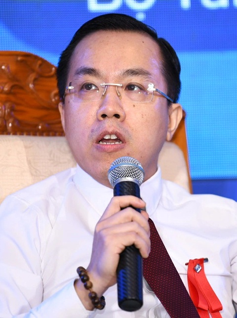Ngân hàng Nhà nước: Việc xác thực, chuyển tiền đã thông suốt- Ảnh 2. Ông Lê Hoàng Chính Quang