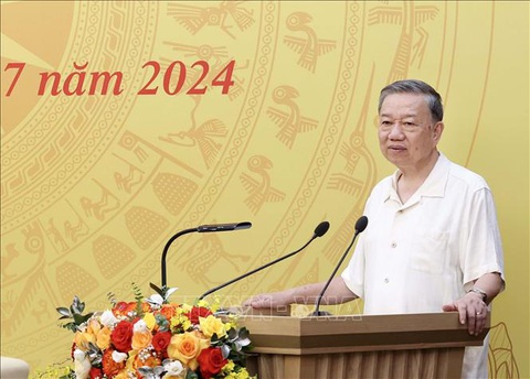 Tổng bí thư: 6 tháng đầu năm 2024, lực lượng công an đã hoàn thành xuất sắc nhiệm vụ- Ảnh 2. Chủ tịch nước Tô Lâm phát biểu tại hội nghị - Ảnh: TTXVN
