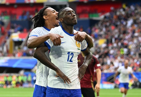 Dự đoán tỉ số Euro 2024: Pháp thắng Bồ Đào Nha sát nút- Ảnh 1. Tuyển Pháp được đánh giá nhỉnh hơn đôi chút so với Bồ Đào Nha - Ảnh: REUTERS