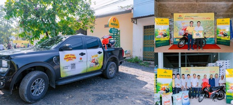 Phân bón Cà Mau trao xe máy, nhẫn vàng tận tay bà con- Ảnh 3. Phân bón Cà Mau trao xe máy, nhẫn vàng tận tay bà con- Ảnh 3.