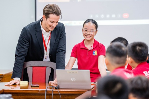 Học sinh Royal School lớp 8 hai lần đạt điểm tuyệt đối Cambridge Checkpoint- Ảnh 4. Học sinh Royal School lớp 8 hai lần đạt điểm tuyệt đối Cambridge Checkpoint- Ảnh 4.