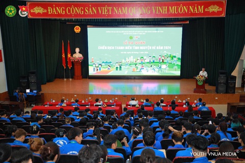 Đoàn viên Học viện Nông nghiệp Việt Nam tích cực trong xây dựng nông thôn mới- Ảnh 1. Đoàn viên Học viện Nông nghiệp Việt Nam tích cực trong xây dựng nông thôn mới- Ảnh 1.