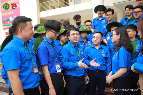 Đoàn viên Học viện Nông nghiệp Việt Nam tích cực trong xây dựng nông thôn mới- Ảnh 5. Đoàn viên Học viện Nông nghiệp Việt Nam tích cực trong xây dựng nông thôn mới- Ảnh 5.