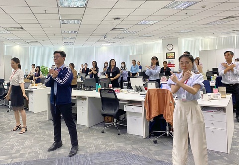 5 phút mỗi ngày giúp nhân viên tăng tập trung, giảm mệt mỏi- Ảnh 3. 5 phút mỗi ngày giúp nhân viên tăng tập trung, giảm mệt mỏi- Ảnh 3.