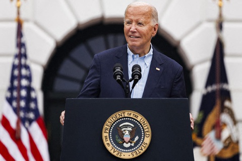 Người dân Mỹ nô nức mừng Ngày Quốc khánh 4-7- Ảnh 5. Tổng thống Mỹ Joe Biden phát biểu tại Nhà Trắng nhân Ngày Quốc khánh - Ảnh: AFP