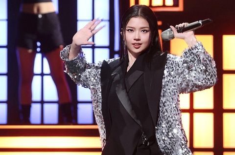Suni Hạ Linh tại chung kết Đạp gió 2024 - Ảnh: MangoTV Suni Hạ Linh tại chung kết Đạp gió 2024 - Ảnh: MangoTV