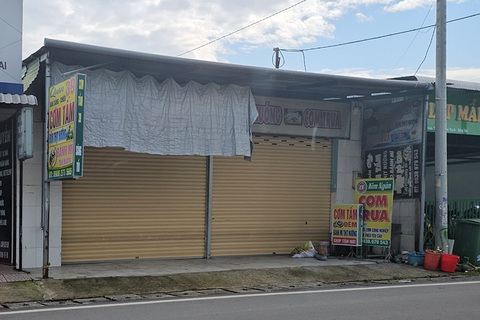 Đồng Nai: Bắt giam một phụ nữ nghi đầu độc cháu ruột bằng chất xyanua- Ảnh 1. Căn nhà nơi xảy ra vụ ngộ độc xyanua và 5 cái chết bất thường trong 8 tháng - Ảnh: A.B.