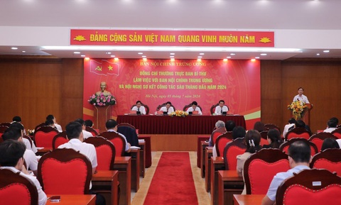 Thường trực Ban Bí thư: Đẩy nhanh điều tra, xử lý dứt điểm, nghiêm minh các vụ án tham nhũng- Ảnh 3. Quang cảnh hội nghị - Ảnh: ĐẶNG PHƯỚC
