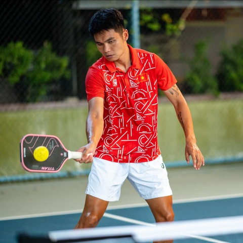 Tay vợt Trịnh Linh Giang dự giải pickleball chuyên nghiệp tại TP.HCM- Ảnh 1. Trịnh Linh Giang là một trong số những tay vợt chuyên nghiệp góp mặt tại Giải pickleball Thanh Niên lần 1-2024 - Ảnh: FBNV