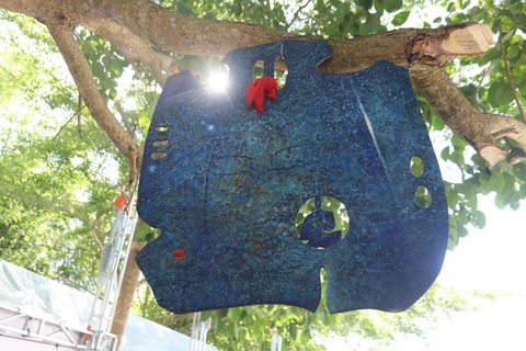 100 tác phẩm độc bản của danh họa Lê Bá Đảng lần đầu triển lãm ở quê nhà Quảng Trị- Ảnh 2. Nhiều tác phẩm lần đầu được đưa từ Pháp về triểm lãm ở chính nơi ông sinh ra và lớn lên - Ảnh: HOÀNG TÁO
