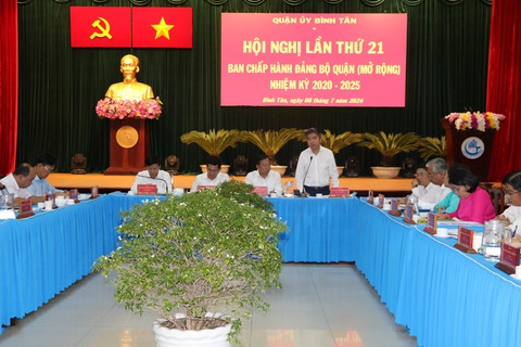 6 tháng đầu năm, Bình Tân giải ngân trên 70%, hơn gấp đôi chỉ tiêu- Ảnh 1. Toàn cảnh hội nghị - Ảnh: CẨM NƯƠNG