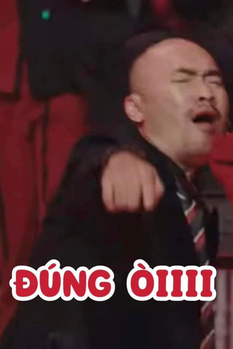 'Rổ meme' hài không chịu nổi từ dàn Anh trai vượt ngàn chông gai- Ảnh 4. Chỉ hát một câu trong MV Hỏa ca, nhưng Tiến Luật chiếm sạch spotlight nhờ biểu cảm thần sầu này.