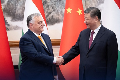 Ông Orban cho rằng Trung Quốc có vai trò quan trọng trong việc thúc đẩy đàm phán giữa Nga và Ukraine - Ảnh: AFP Ông Orban cho rằng Trung Quốc có vai trò quan trọng trong việc thúc đẩy đàm phán giữa Nga và Ukraine - Ảnh: AFP