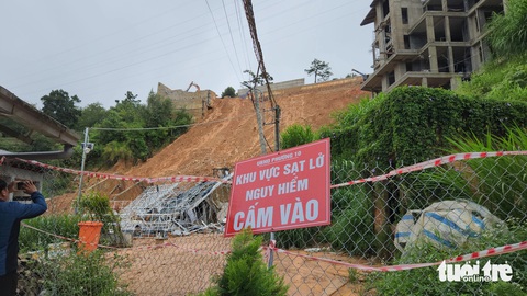 Đà Lạt giám sát chặt 60 công trình có nguy cơ sạt trượt trong mùa mưa- Ảnh 1. Các điểm có nguy cơ sạt lở đang được Đà Lạt ghi nhận và giám sát - Ảnh: M.V.