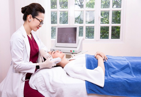 Phòng khám Lux Beauty Center nhận chuyển giao phương thức URAD từ Merz Aesthetics- Ảnh 3. Phòng khám Lux Beauty Center nhận chuyển giao phương thức URAD từ Merz Aesthetics- Ảnh 3.
