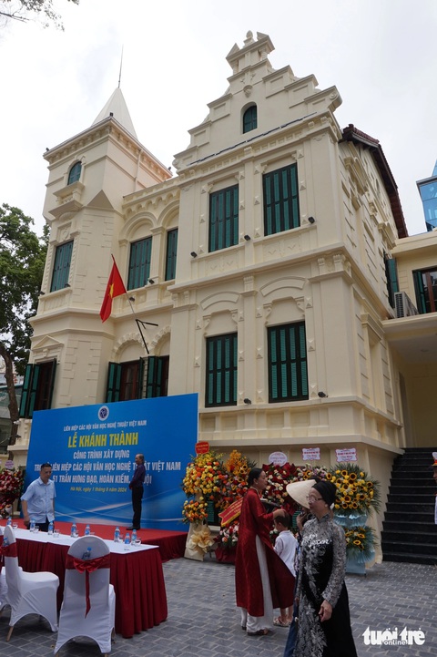 Biệt thự 51 Trần Hưng Đạo sau khi trùng tu - Ảnh: T.ĐIỂU Liên hiệp các hội văn học nghệ thuật Việt Nam khánh thành trụ sở mới- Ảnh 3.