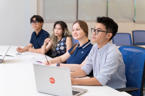 Đa dạng hóa hình thức tuyển sinh: Cánh cửa đại học mở rộng- Ảnh 2. Rất nhiều nước không còn tuyển chọn sinh viên dựa trên kết quả của kỳ thi duy nhất