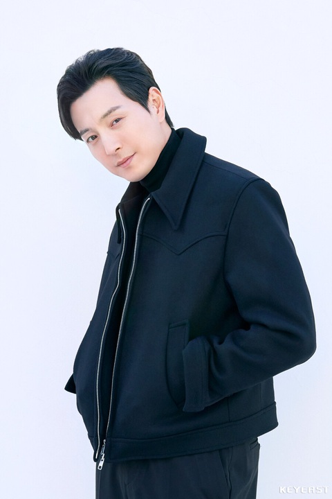 Hyun Bin tái xuất màn ảnh với Made in Korea- Ảnh 2. Jung Sung Il chính là diễn viên Ha Do Young trong loạt phim báo thù đình đám The glory của Song Hye Kyo.