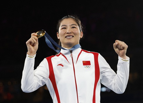 Olympic 2024 ngày 10-8: Ngày thi đấu bùng nổ của Mỹ và Trung Quốc- Ảnh 1. Trung Quốc thi đấu bùng nổ ngày 10-8, vươn lên dẫn đầu bảng xếp hạng huy chương Olympic 2024 - Ảnh: REUTERS